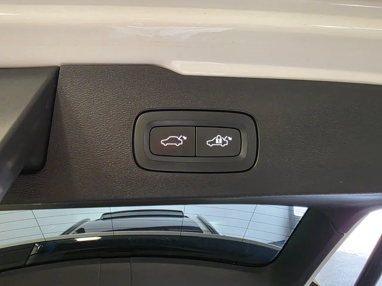Billede 17 - Volvo V60 2,0 T8 ReCharge R-Design aut. AWD