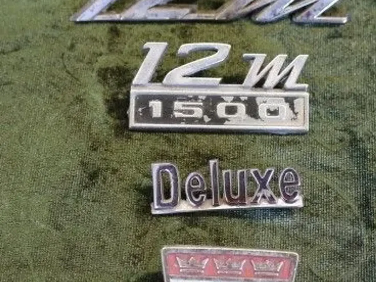 Billede 4 - Emblemer / biler