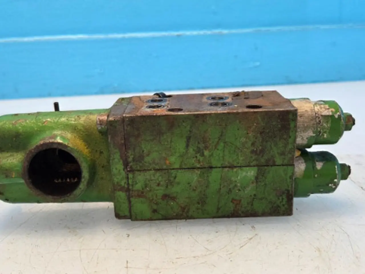 Billede 7 - John Deere 2040 Hydraulikventil AL34595