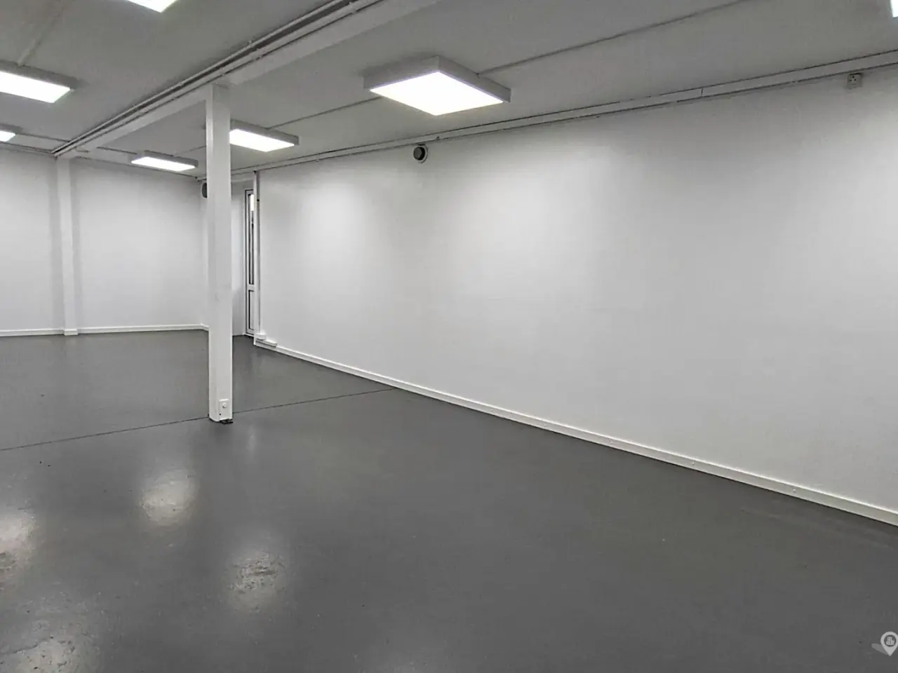 Billede 11 - Produktion/lagerlokale til leje i Nordsjælland, 400 m2.