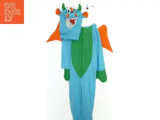 Drage kostume (str. 146)