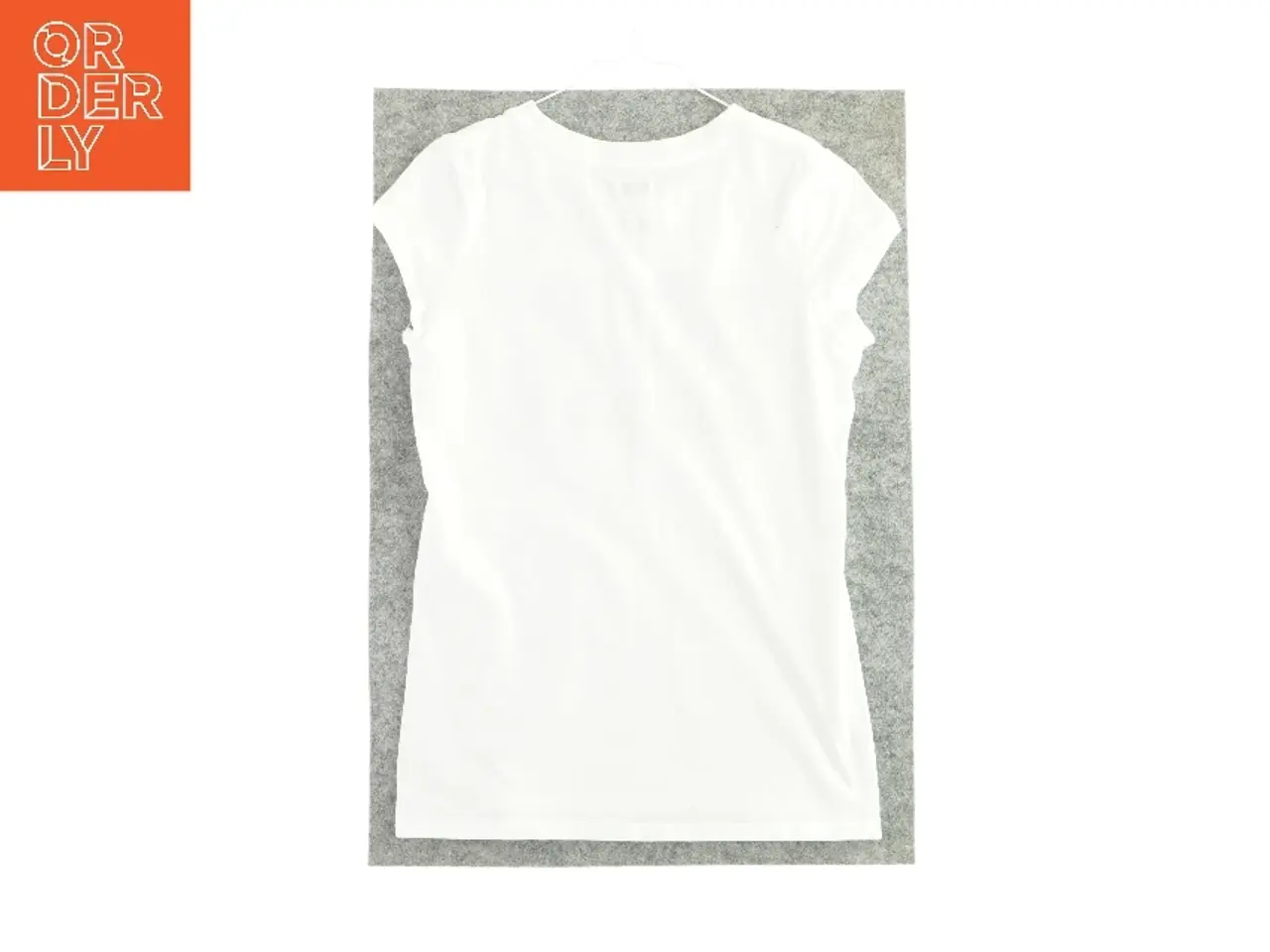 Billede 2 - T shirt fra Levi's. (str. 14 år)