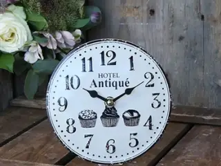 Smukt bordur i fransk vintagestil,