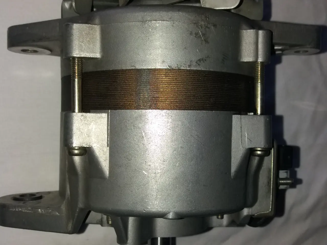 Billede 1 - Generator ny til Toyota Hilux / Crown / Cressida