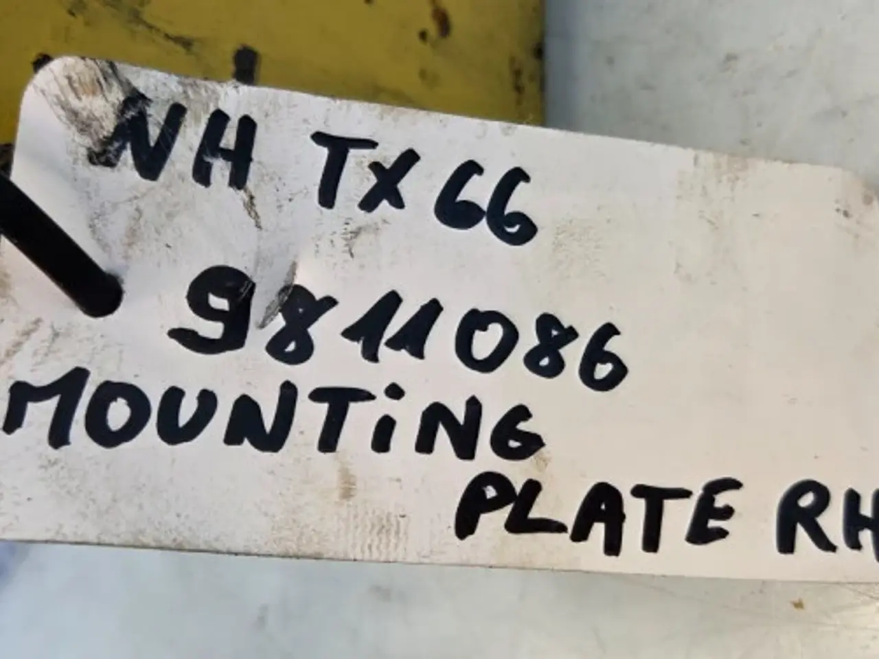 Billede 10 - New Holland TX66 Plade R.  9811086