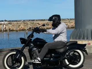 Suzuki m800