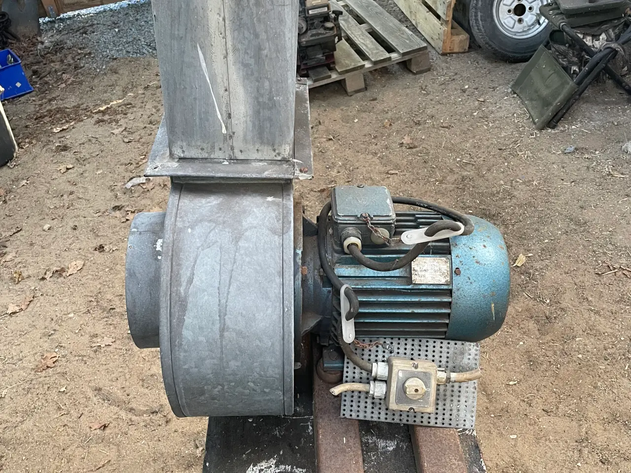 Billede 2 - Udsugningsventilator med motor, byd