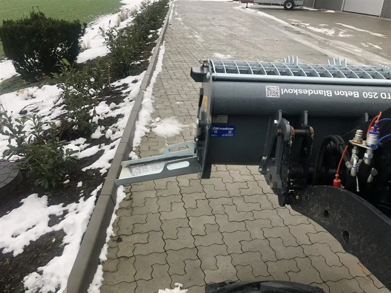 Billede 15 - - - - UML TD Betonblandeskovl 150-1.100 liter