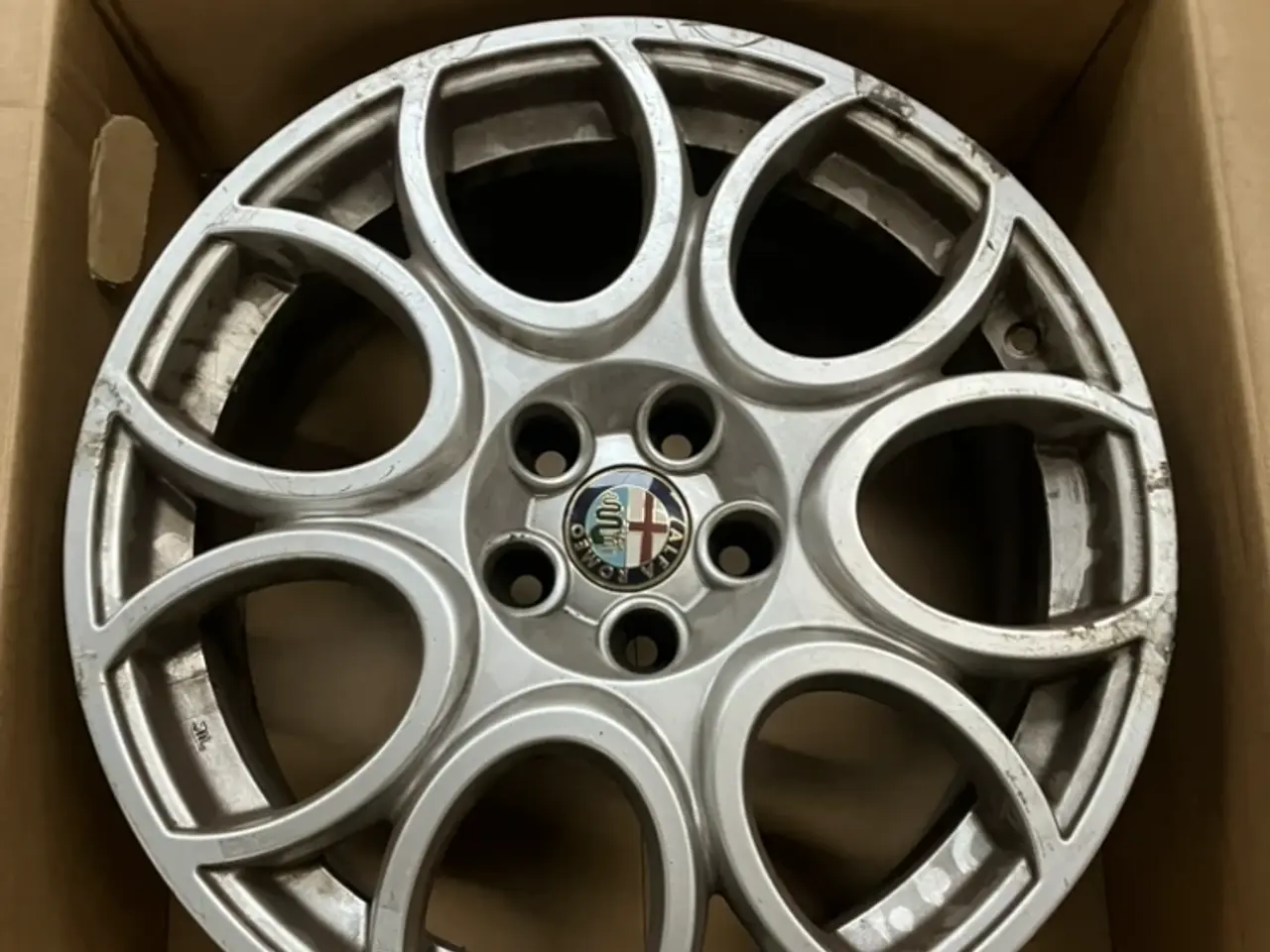 Billede 4 - Originale Alfa Romeo Giulietta 18” alu-fælge
