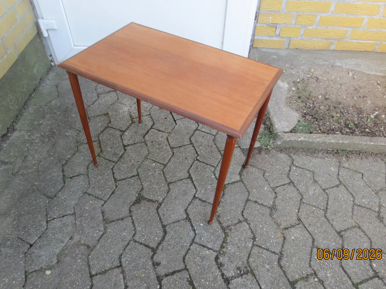 Billede 3 - 1 stk Teak Sidebord 
