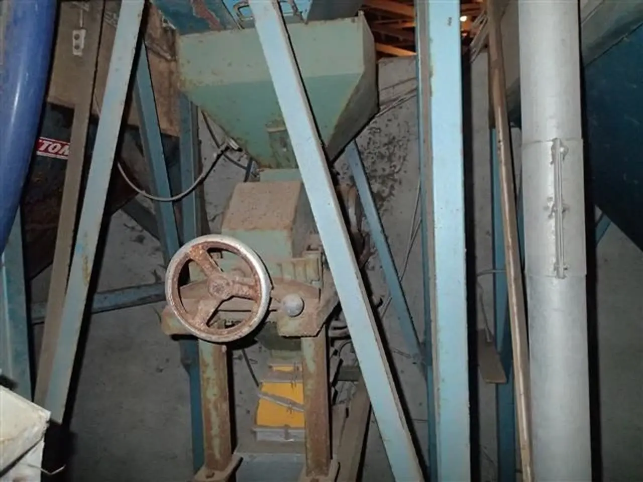 Billede 2 - - - - Komplet blandeanlæg til køer