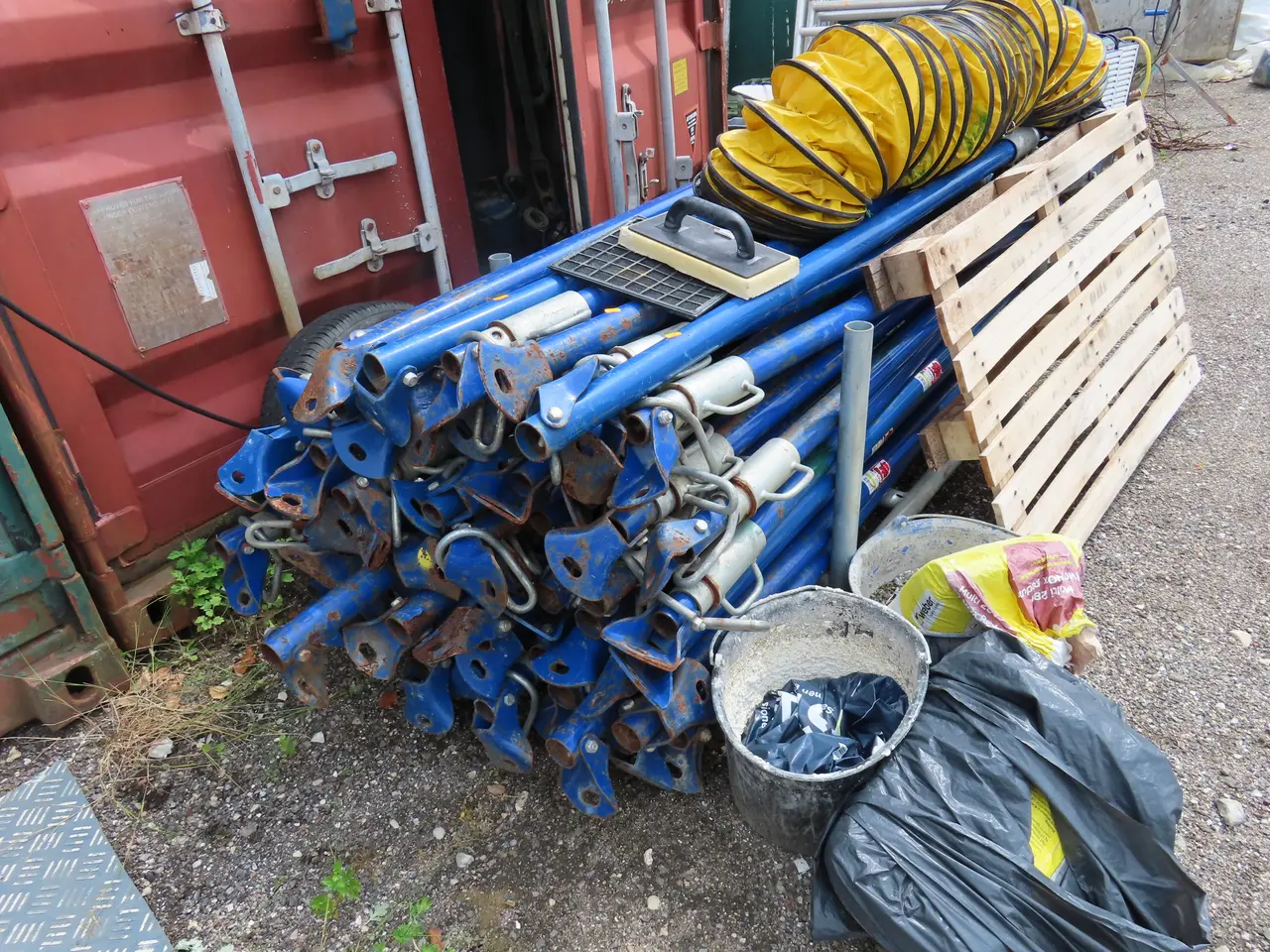 Billede 1 - Barrel med div. støttebukke JUMBO