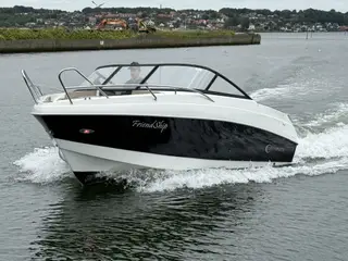 Coaster 600 BR med 150 HK Yamaha og trailer