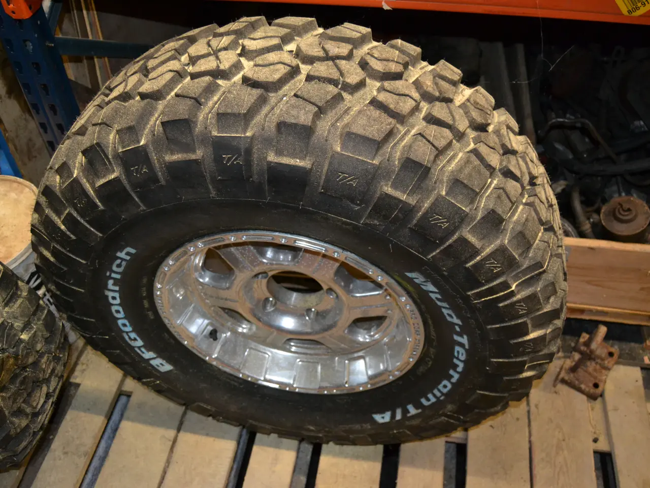 Billede 2 - 37 / 12,50 x 17 BFGoodrich Mud-Terrain T/A KM3
