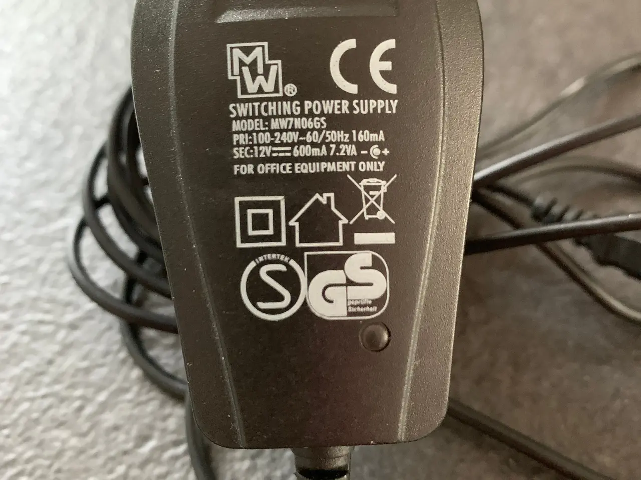 Billede 1 - MW strømadapter 600mA