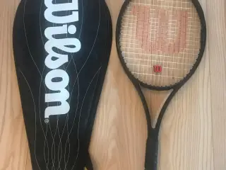 Wilson Pro Staff Roger Federer Edition str. 26