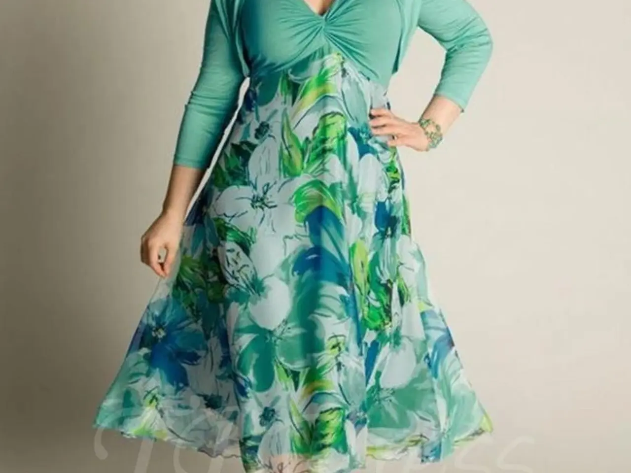 Billede 1 - kjoler  til party + damer/ 3XL og 4XL/ grøn udgave