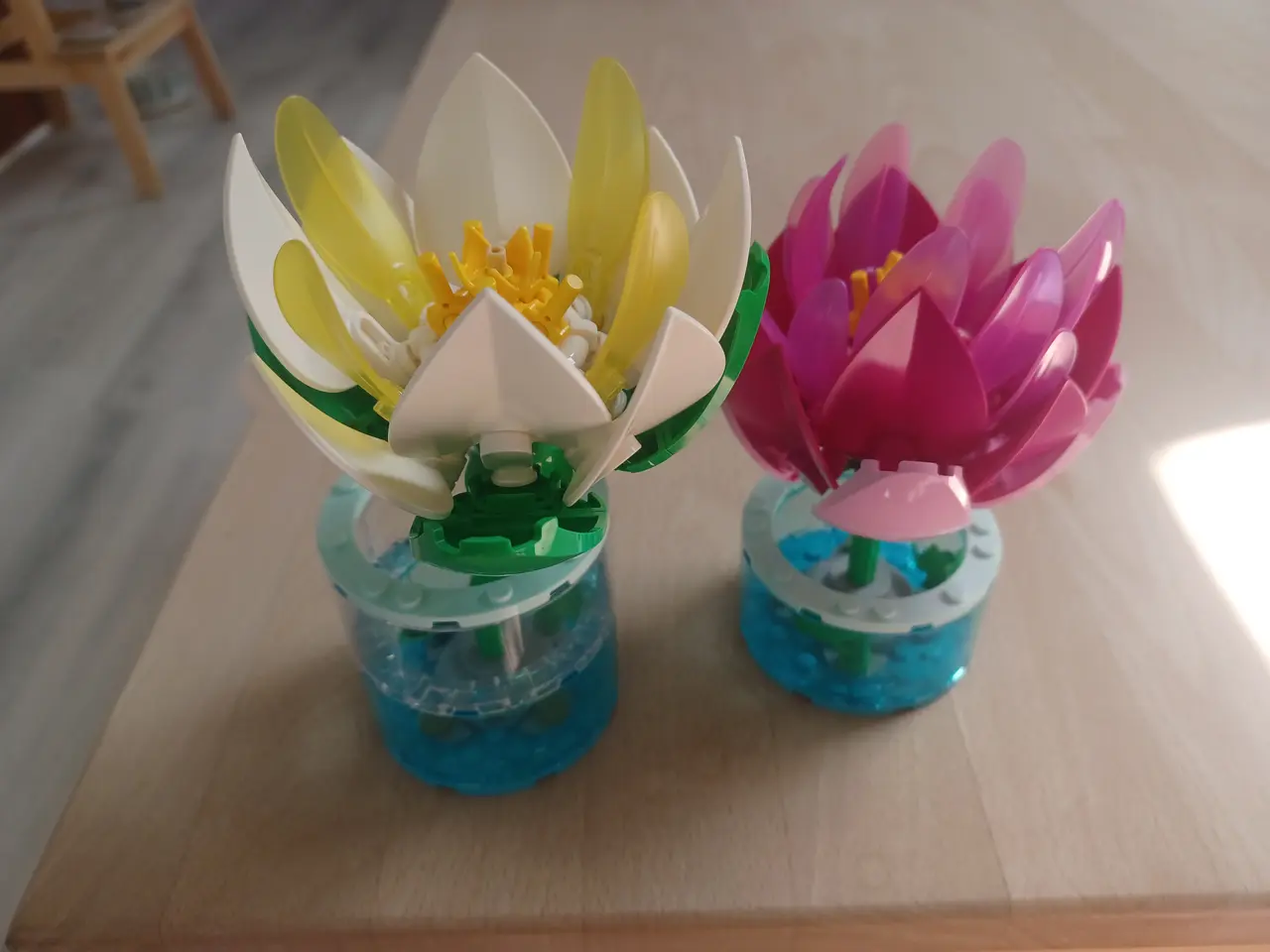 Billede 2 - Lego blomster