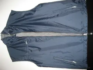 Skal sælges nu - NYT - Slazenger vest + jakke