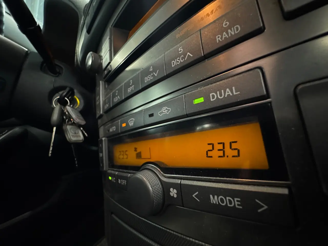 Billede 12 - Toyota Avensis 2,2 D-CAT 177 Executive stc.