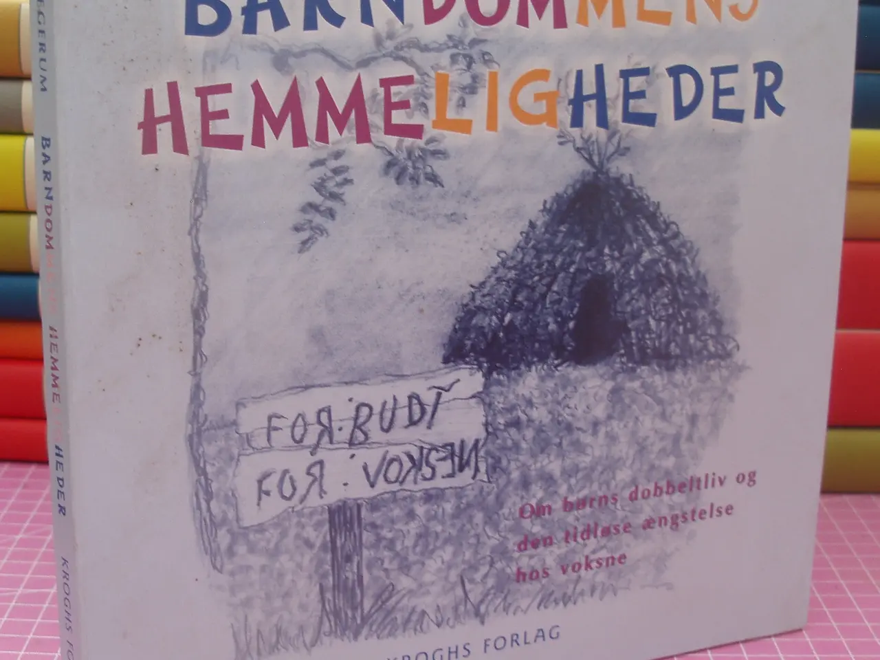 Billede 1 - Barndommens Hemmeligheder af Niels Jægerum