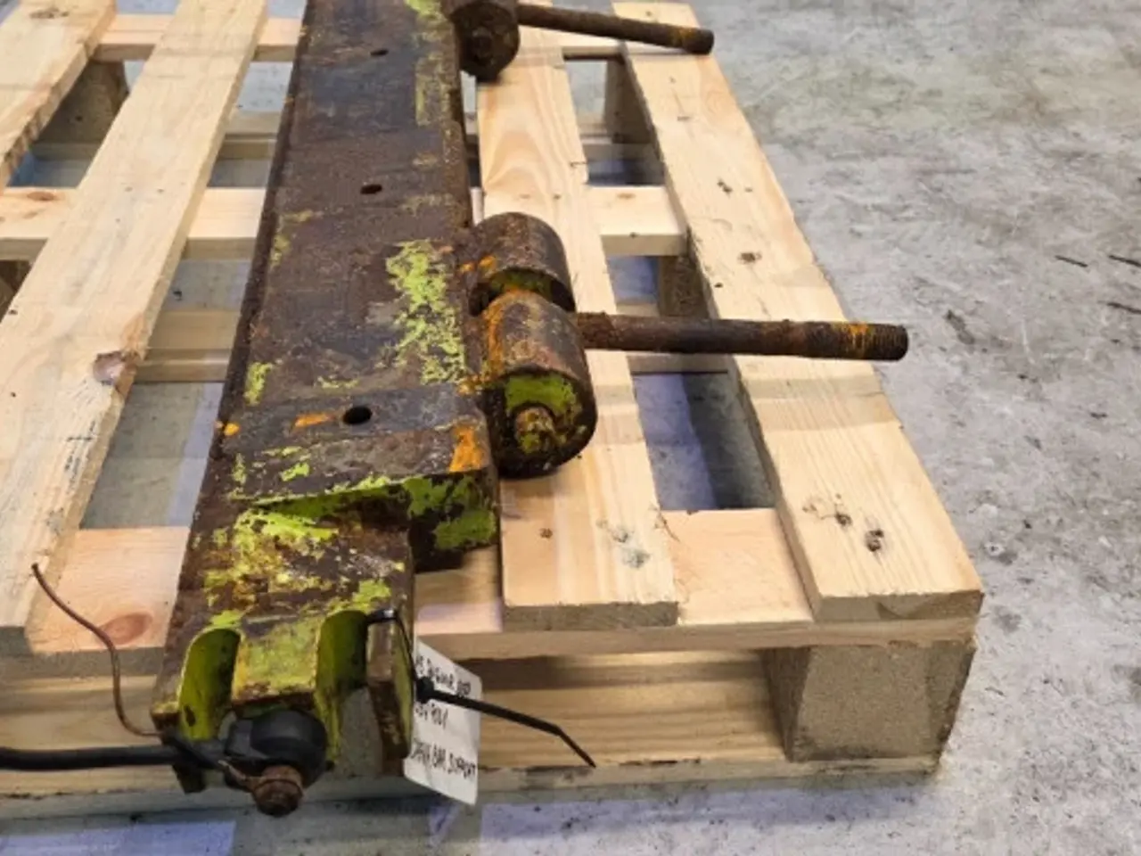 Billede 5 - Claas Jaguar 850 Støtte For Skærestang 9847021