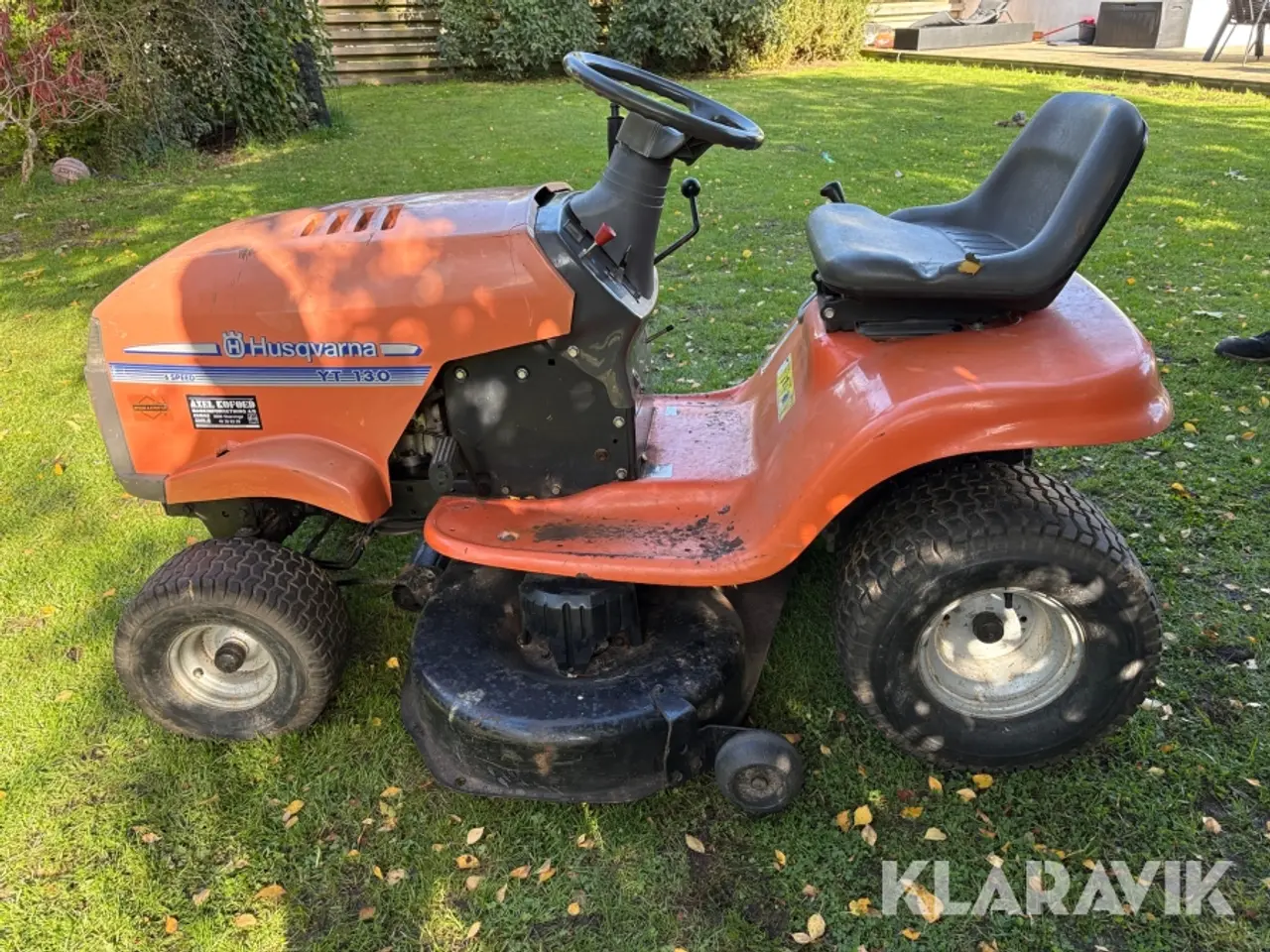 Billede 8 - Græsslåmaskine Husqvarna YTH130