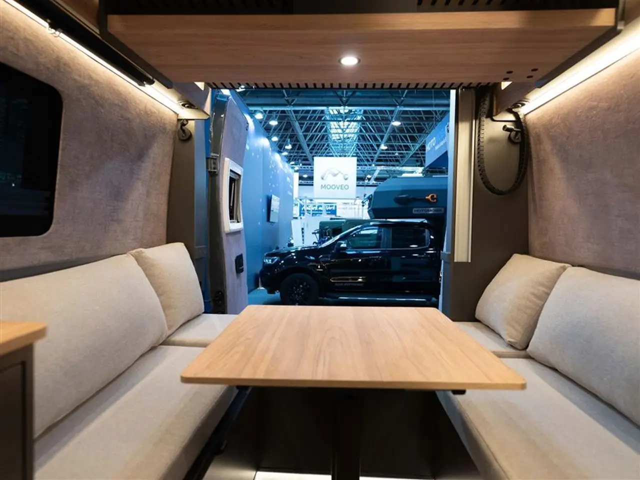 Billede 17 - 2027 - Nomade Nation Space S STEALTH VAN MED LOUNGE I SKANDINAVISK DESIGN