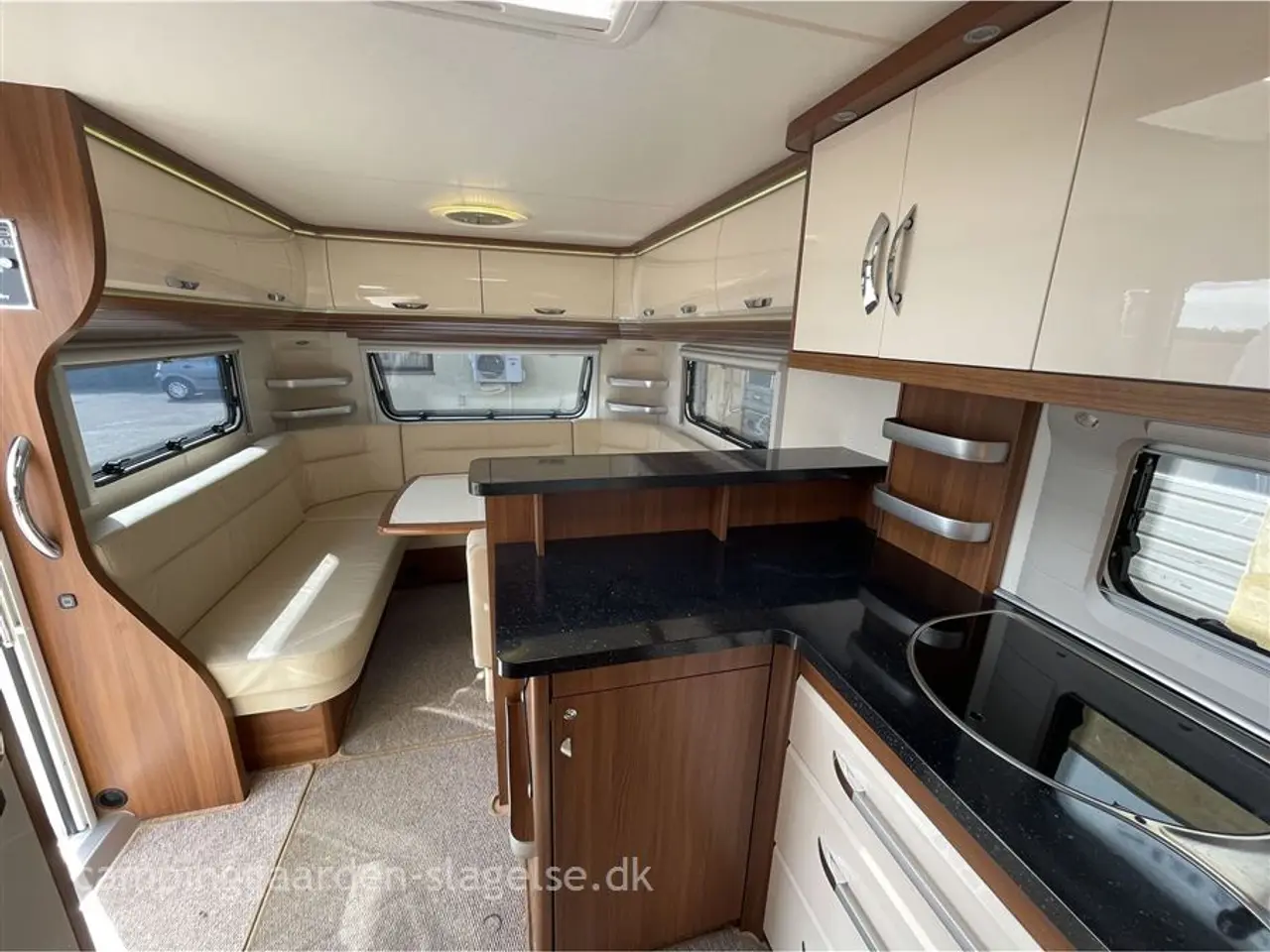 Billede 11 - 2014 - Hobby Premium 560 CFe Hobby Premium 560 CFE – luksus på campingpladsen! ✨