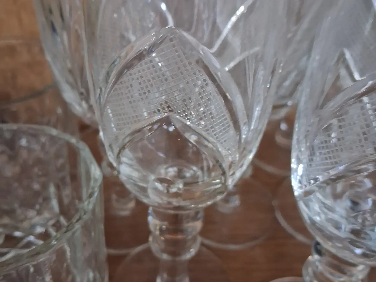 Billede 3 - 12 gamle tykke krystal glas århus 300kr