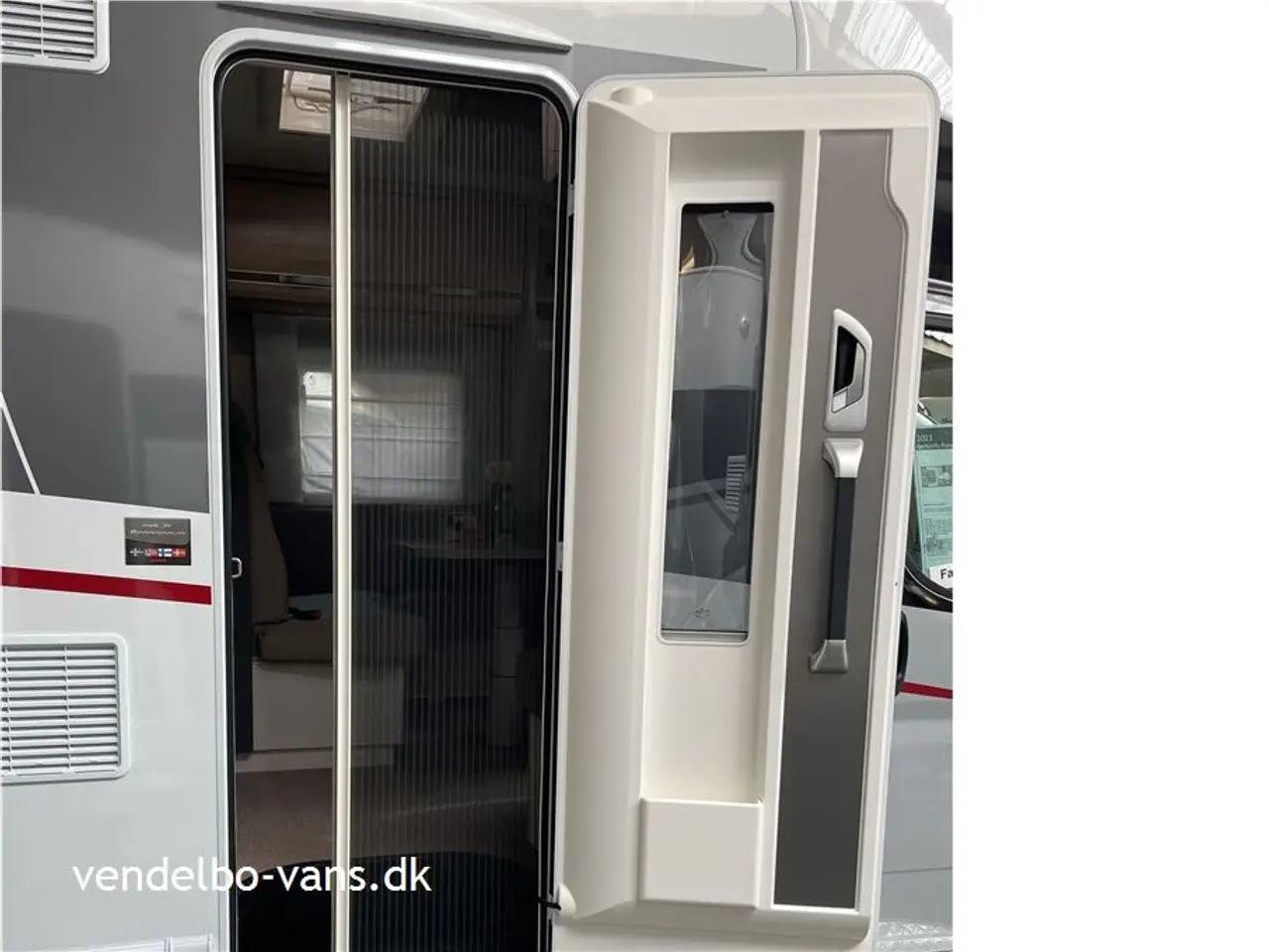 Billede 6 - 2026 - Dethleffs Pulse Classic T 7051 EB Luksuriøs camper med enkeltsenge og stor garage