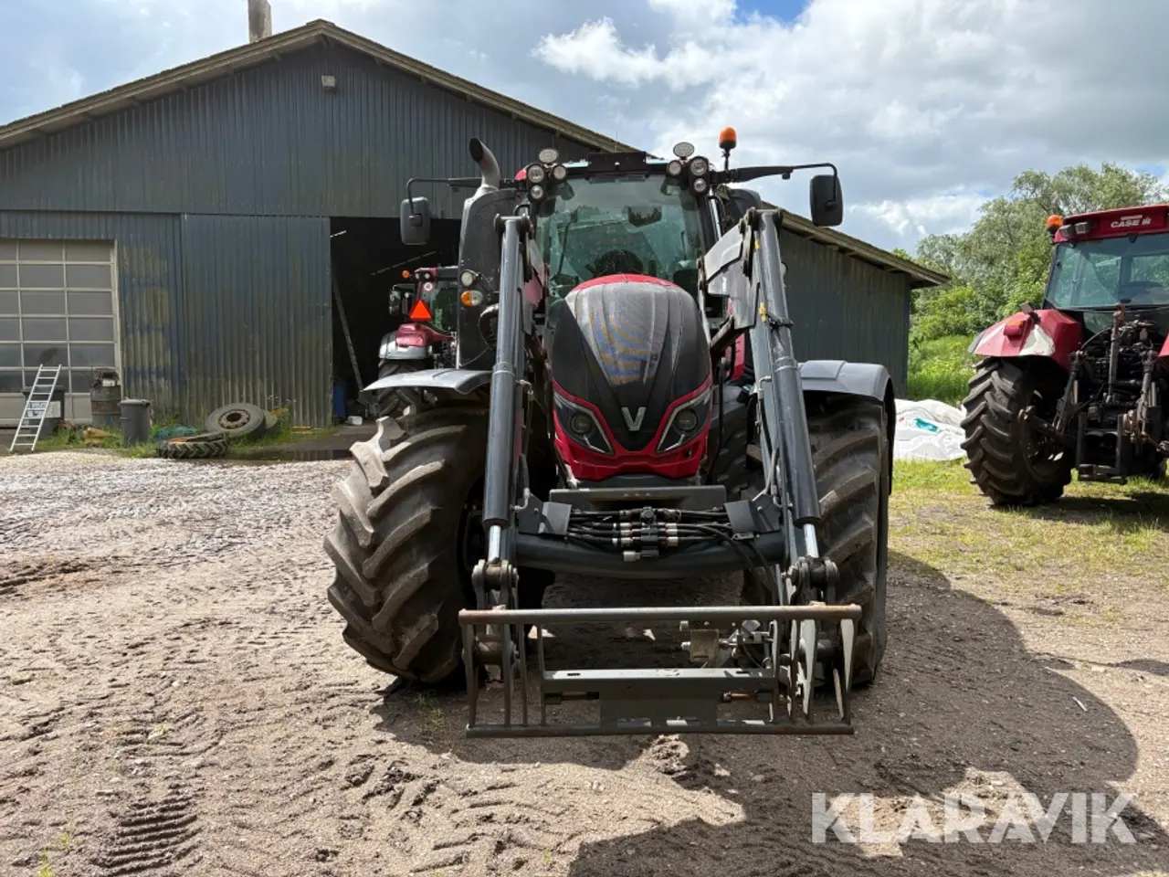 Billede 8 - Traktor Valtra T194 med frontlæsser
