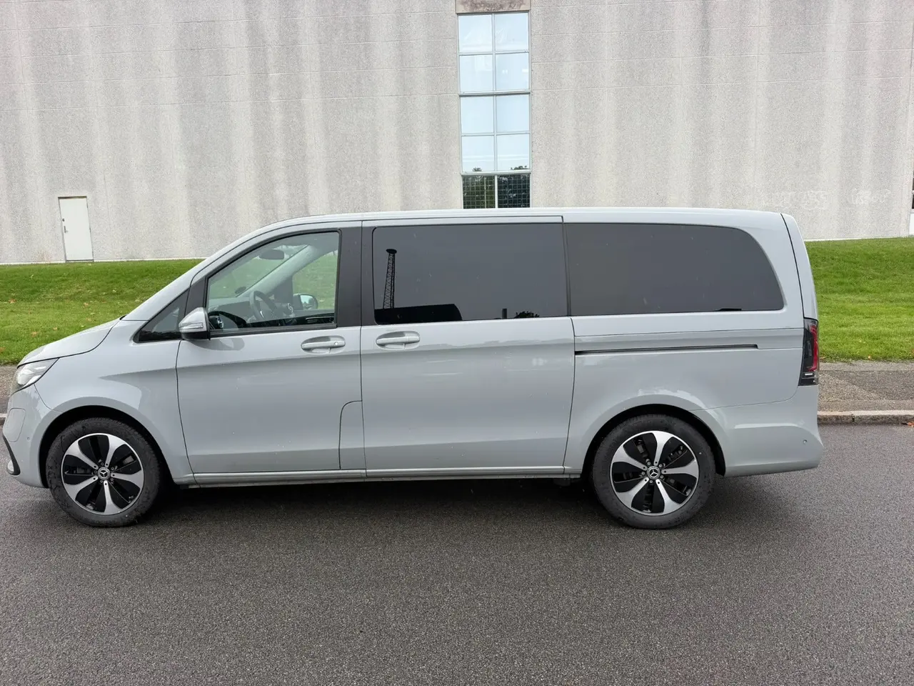 Billede 2 - Mercedes EQV300 L