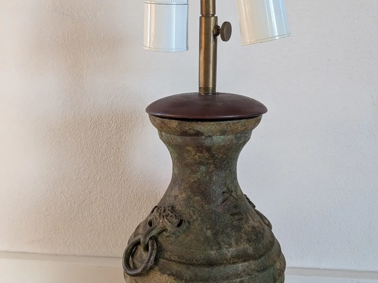 Billede 5 - Unikke vintage kinesiske bordlamper i patineret br