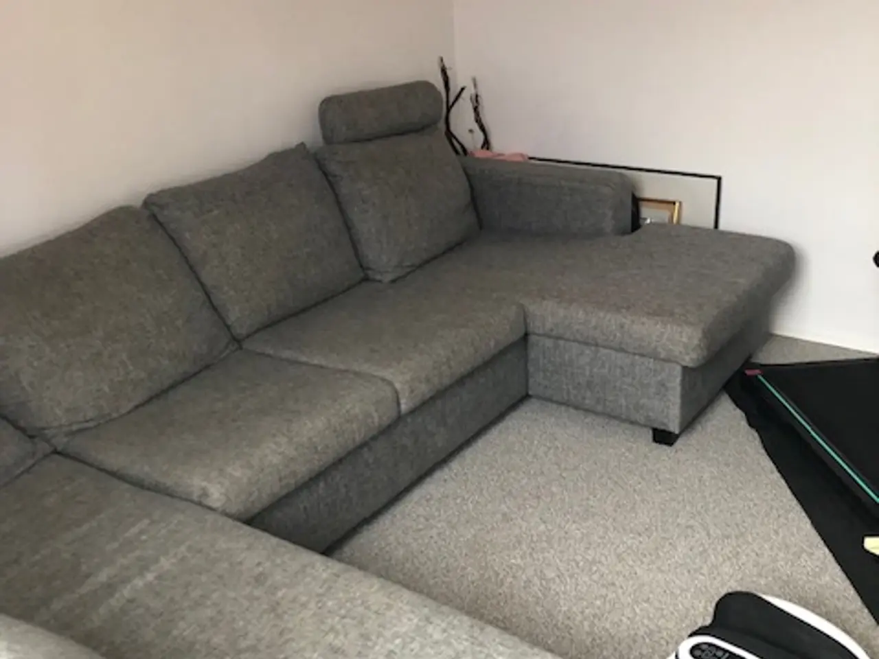 Billede 6 - Grå hjørnesofa med chaiselong