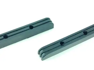 Gummi dør beskyttelses lister 2stk for Bulldog PM240 2 søjlet lift (reservedel)