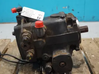 Case 9120 Hydraulikpumpe 87577618