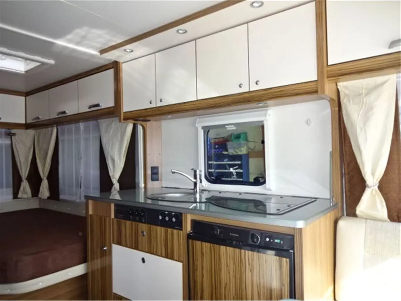 Billede 5 - 2010 - Dethleffs Camper Lifestyle 450 DB