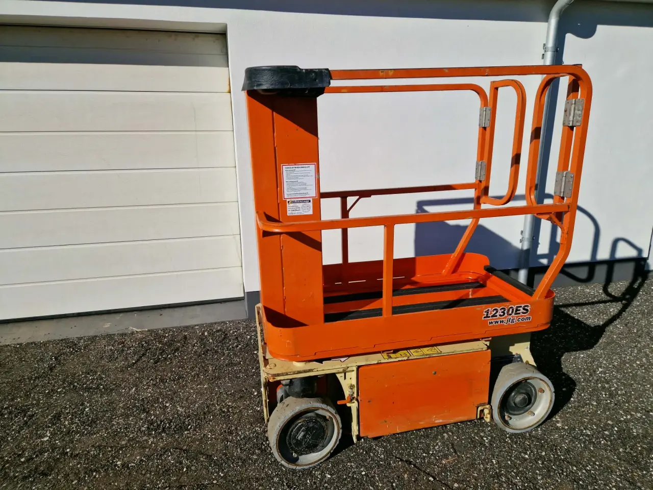 Billede 1 - Jlg 1230 es 325 timer lige lavet eftersyn
