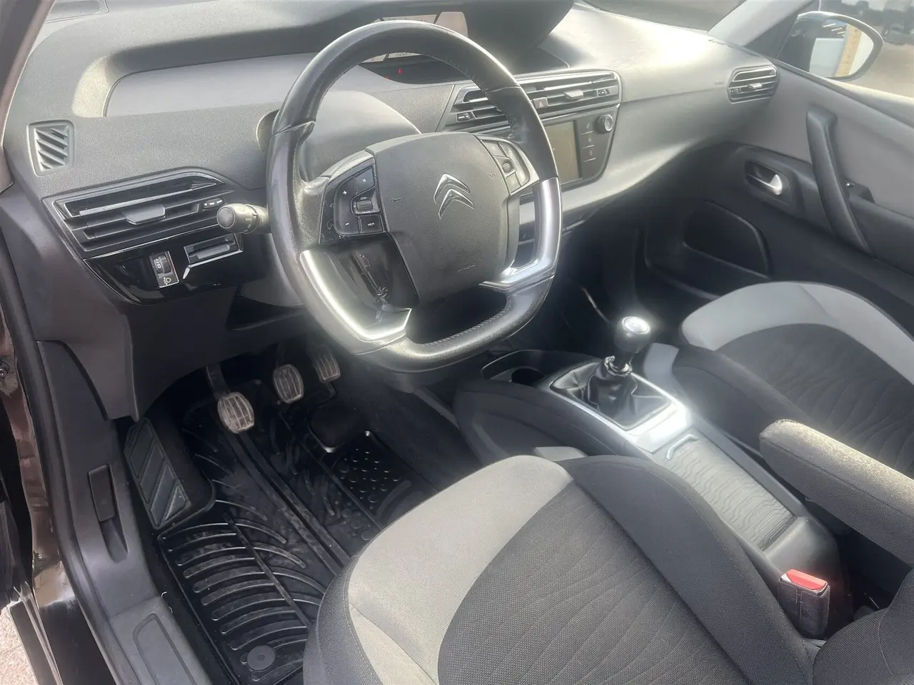 Billede 6 - Citroën Grand C4 Picasso 1,6 Blue HDi Intensive start/stop 120HK 6g