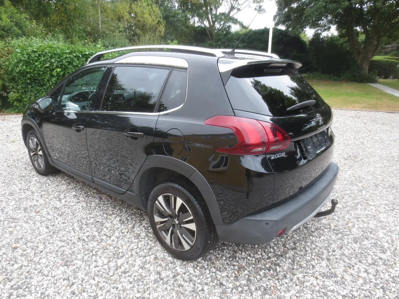 Billede 9 - Pæn Peugeot 2008 1.6 HDi År 17. Nysynet.