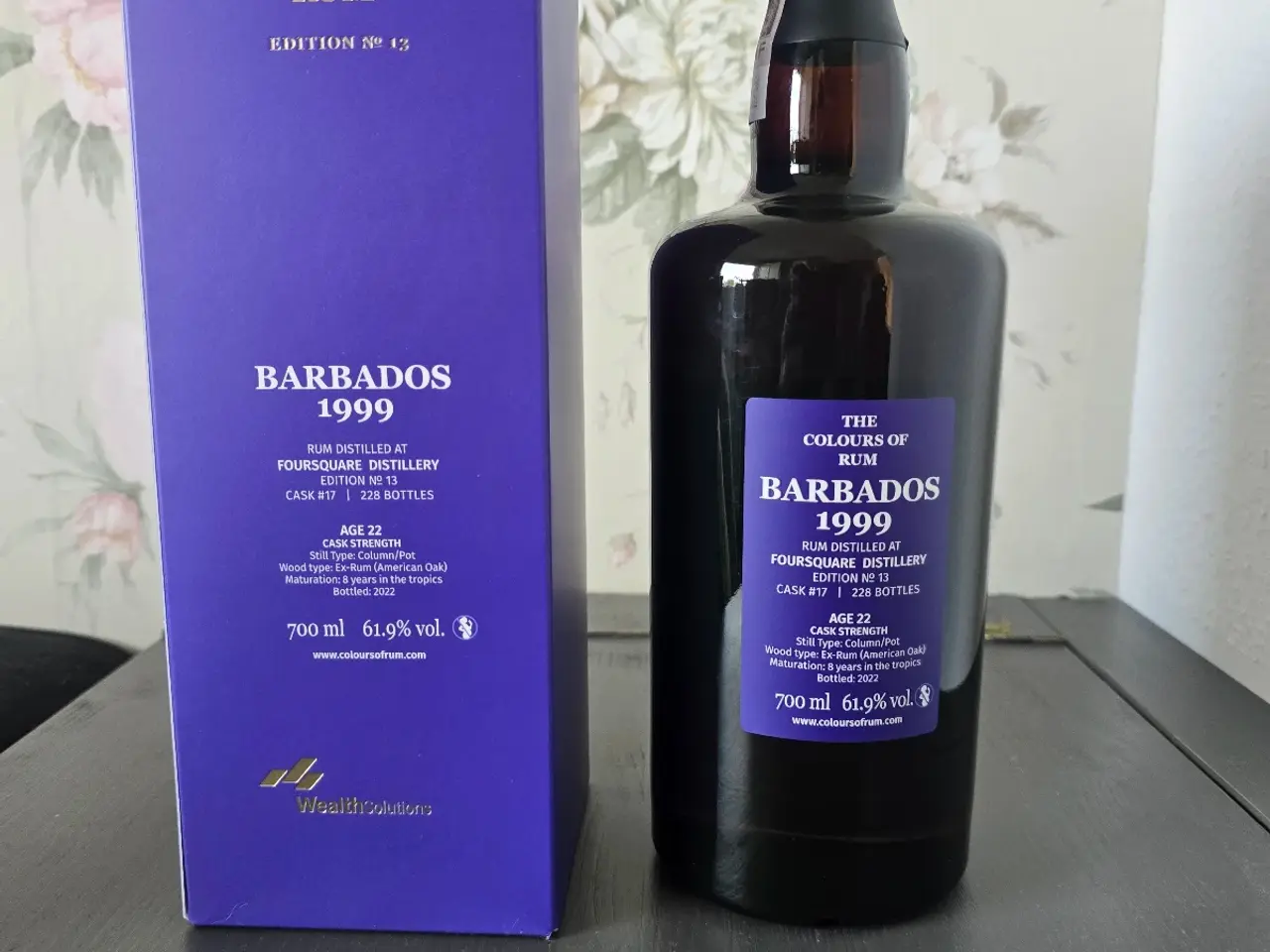 Billede 2 - Foursquare coulors of rum 1999