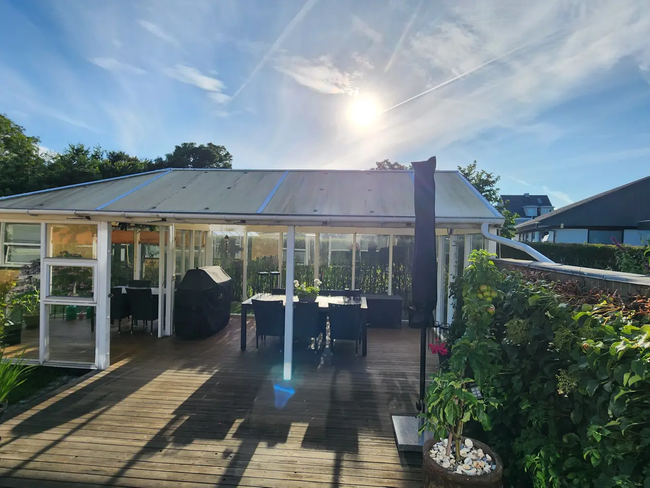 Billede 14 - Overdækket terrasse med orangeri