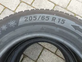 2 x vinterdæk 205x65x15