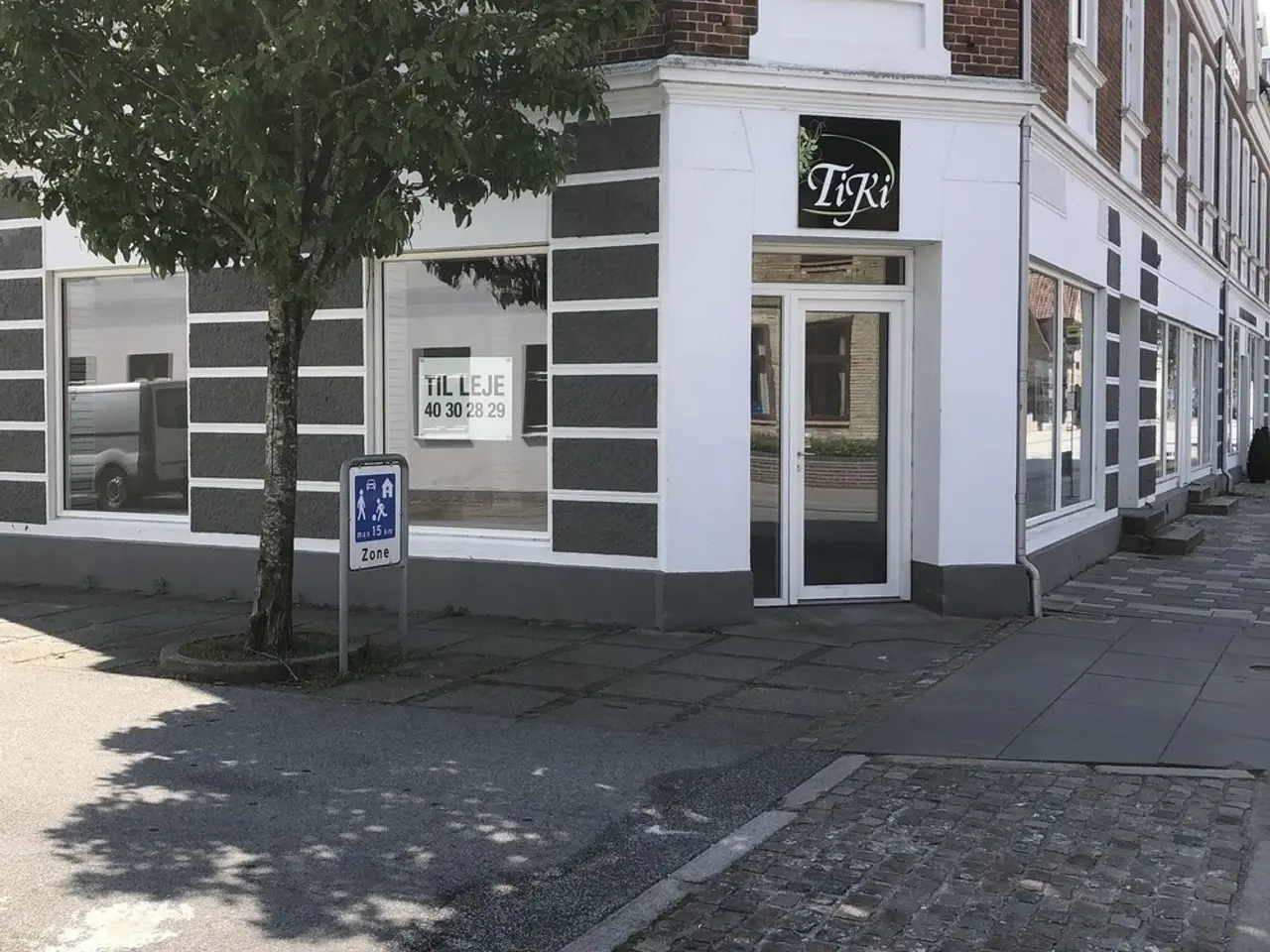 Billede 1 - Lagerlokale til leje med gode faciliteter og beliggenhed.