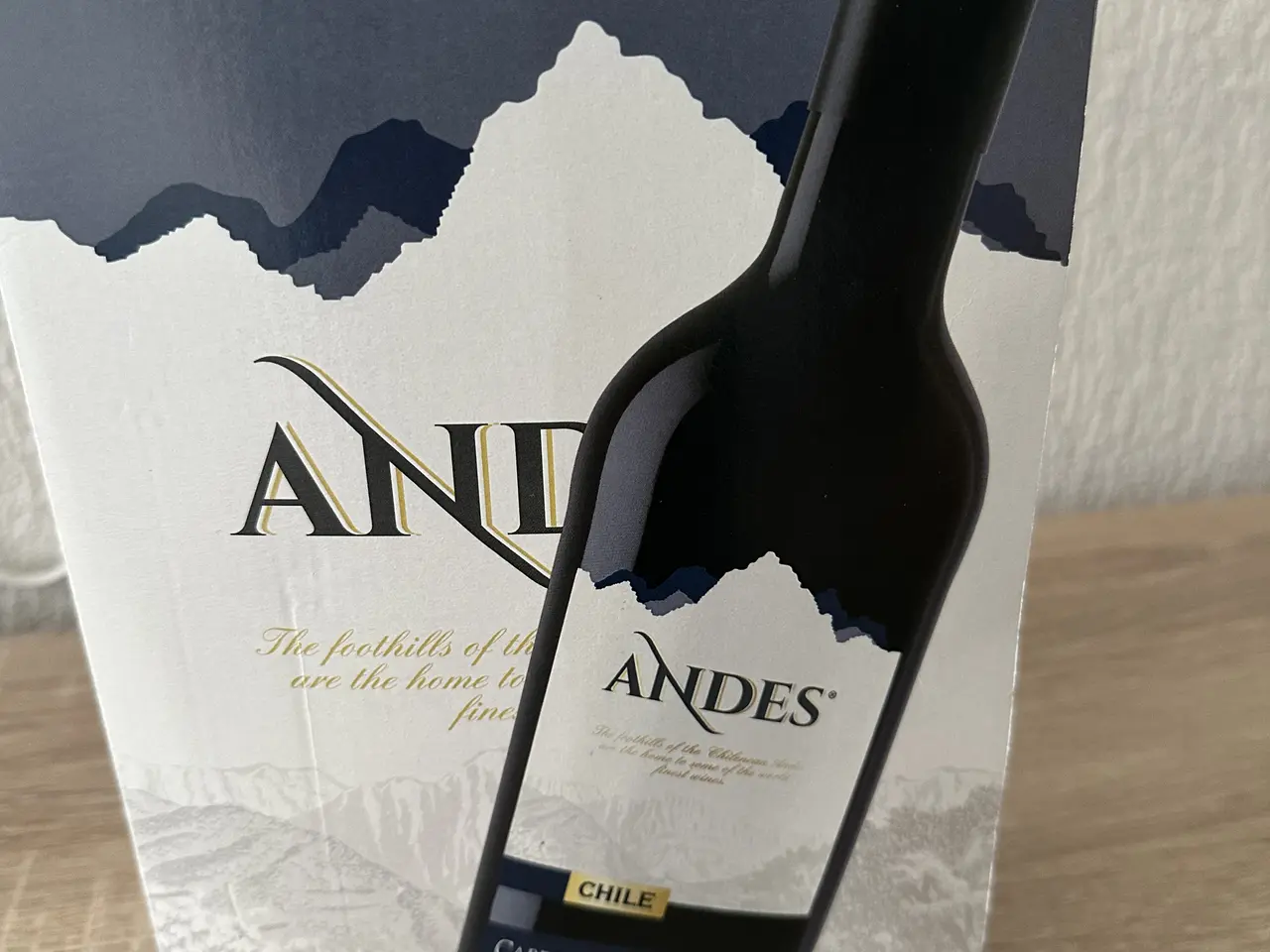 Billede 1 - 2 x 3 liter Andes vin sælges