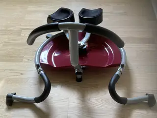 Ab Circle Pro træningsmaskine