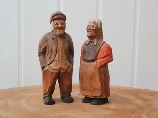 Træfigurer, gammelt ægtepar