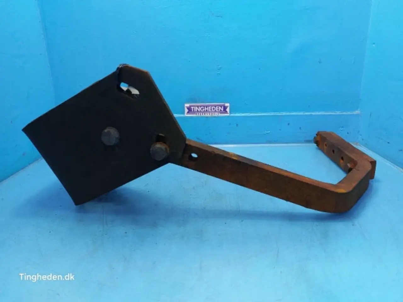 Billede 7 - Case Farmall 95A Hjulskærm Beslag R. 84606285