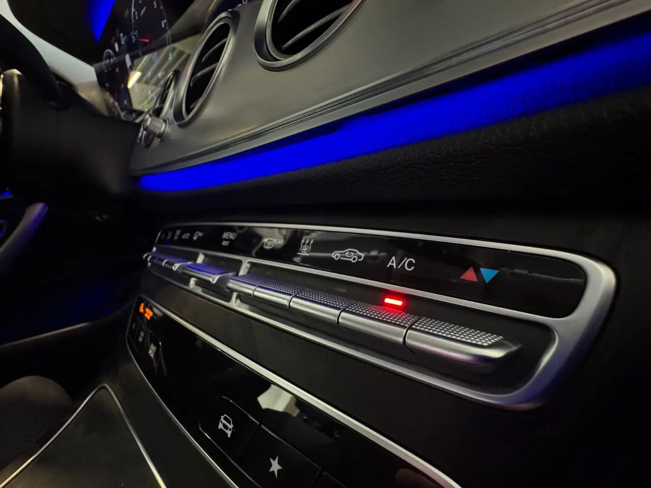 Billede 17 - Mercedes E300 de 2,0 stc. aut. 4Matic